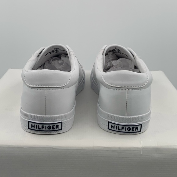 NWT NIB Tommy Hilfiger Laven Lace-Less Women’s White Slip On Sneaker Shoes - Picture 4 of 13